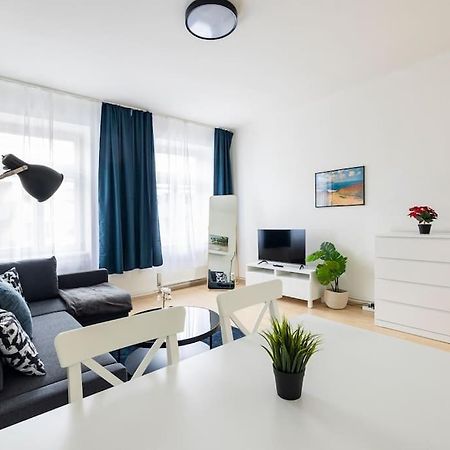 Beautiful 1 Bedroom Apartment Near Schoenbrunn فيينا المظهر الخارجي الصورة